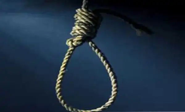 So Sad!!! See How This Man Hung Himself In Catholic Church At Port Harcourt